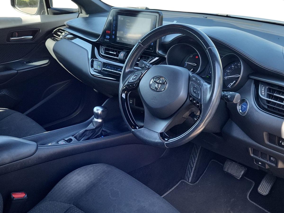 Used Toyota C-HR 2019 for sale - 77427428: Photo 12