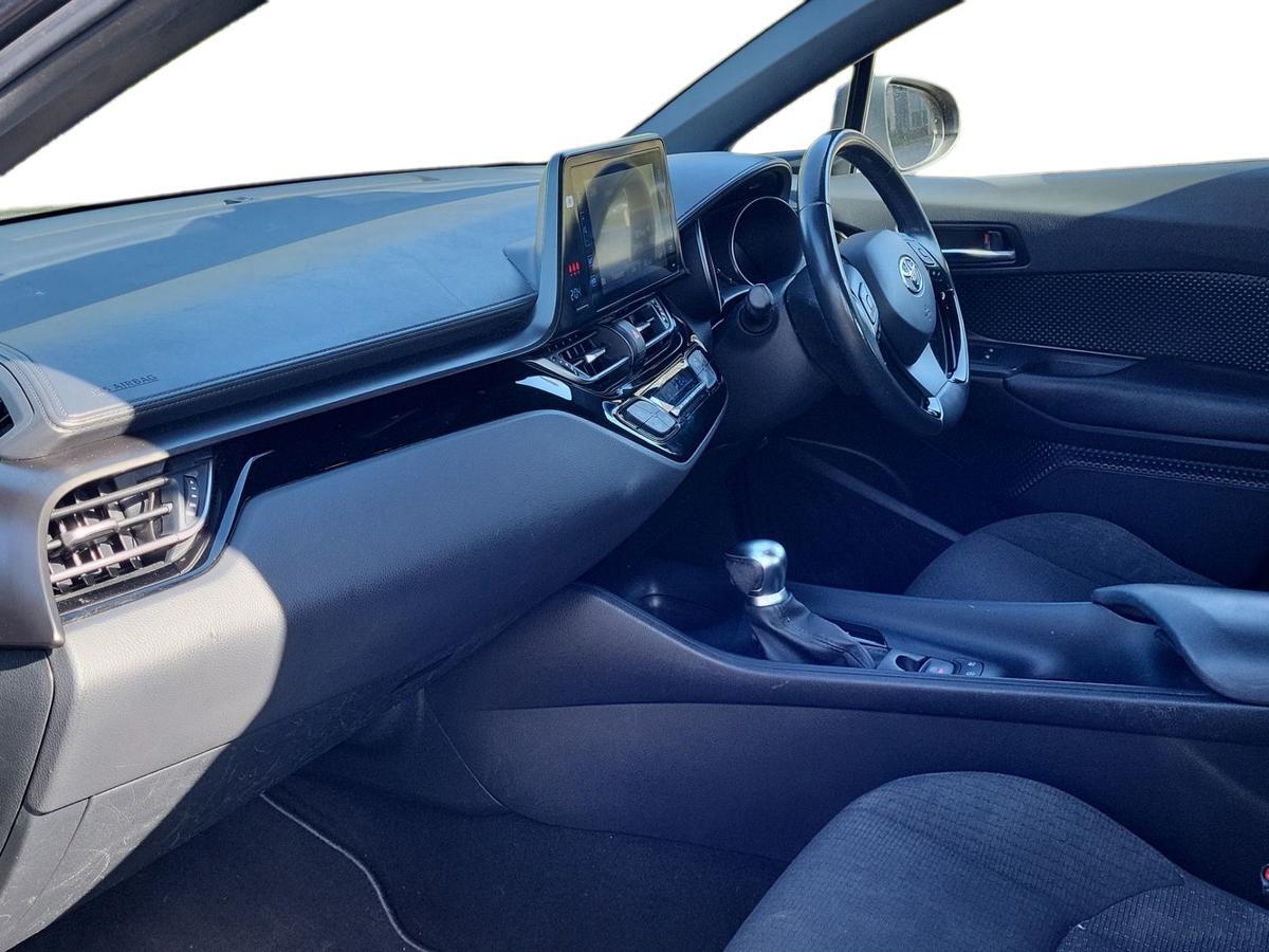 Used Toyota C-HR 2019 for sale - 77427428: Photo 7