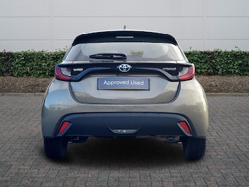 Used Toyota Yaris 2022 for sale - 77442141: Photo