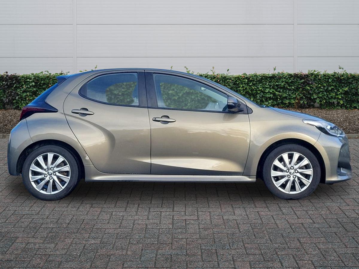 Used Toyota Yaris 2022 for sale - 77442141: Photo 5