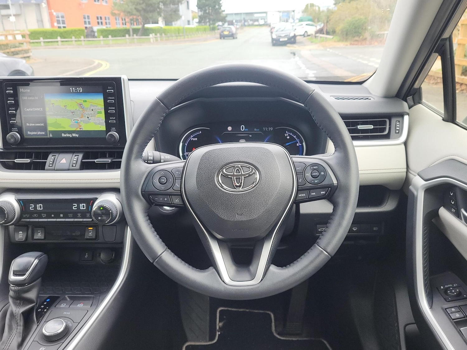 Used Toyota RAV4 2022 for sale - 76350467: Photo 6