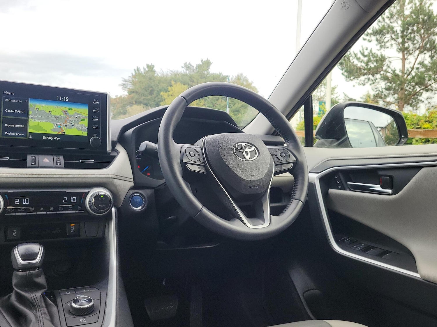 Used Toyota RAV4 2022 for sale - 76350467: Photo 8