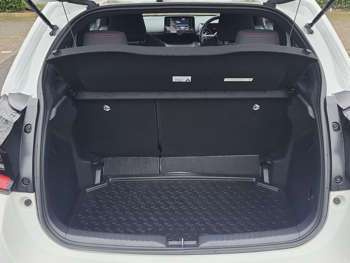 Used Toyota Yaris 2023 for sale - 77254442: Photo 10