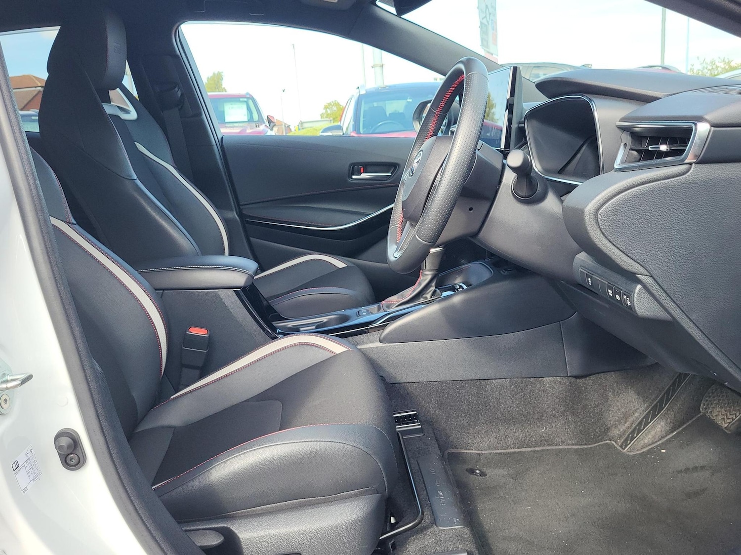 Used Toyota Corolla 2024 for sale - 77132732: Photo 11