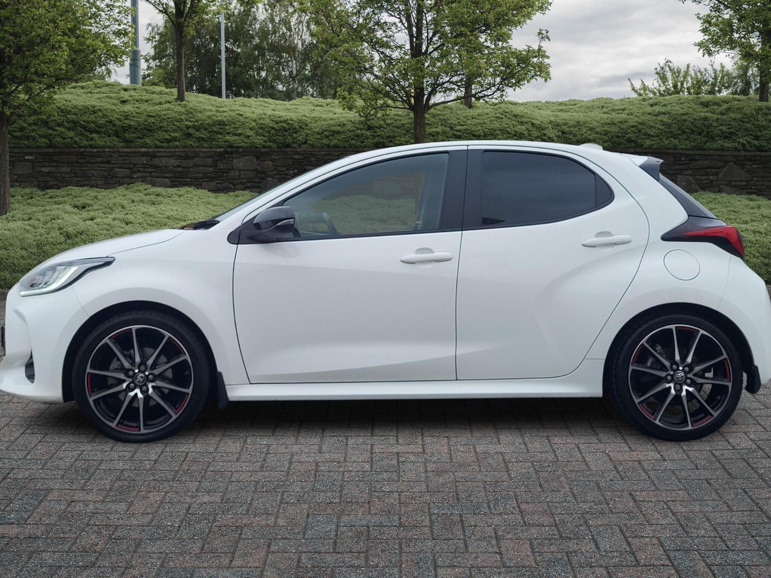 Used Toyota Yaris 2023 for sale - 76474457: Photo 17