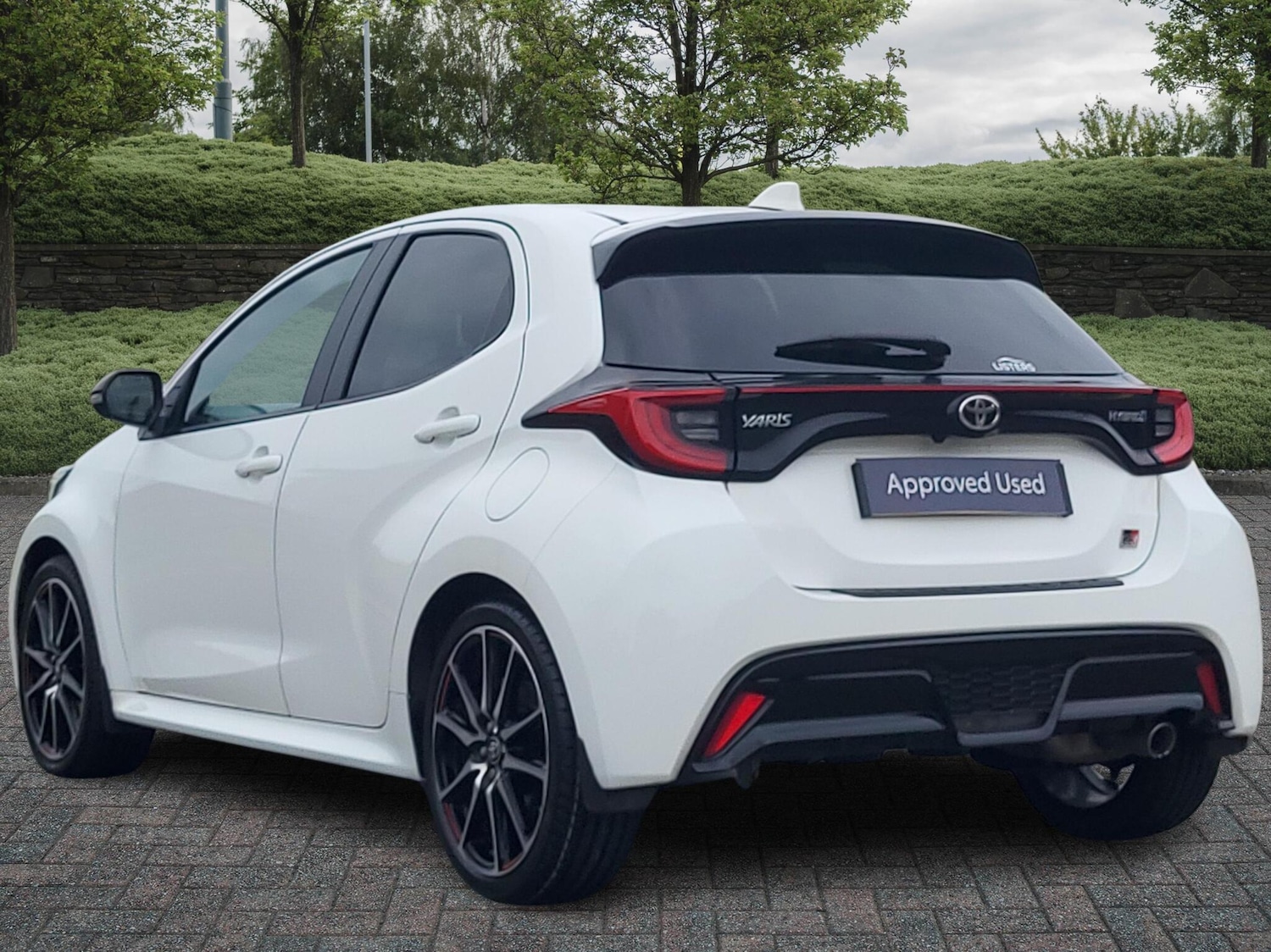 Used Toyota Yaris 2023 for sale - 76474457: Photo 4