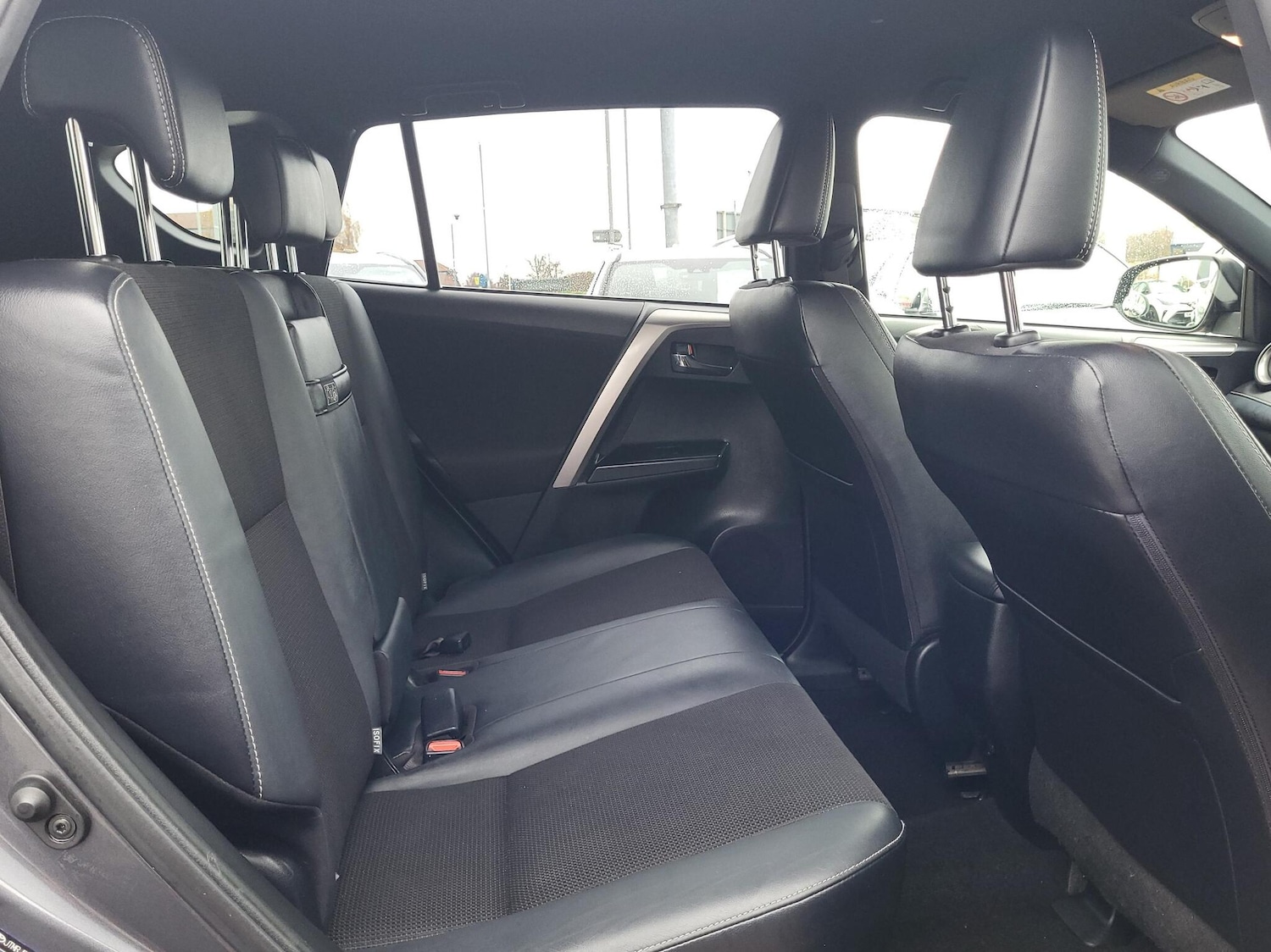 Used Toyota RAV4 2016 for sale - 76523263: Photo 13