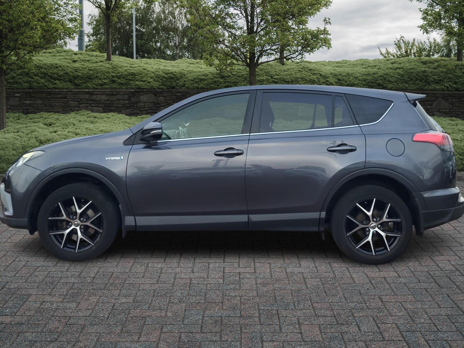 Used Toyota RAV4 2016 for sale - 76523263: Photo 17