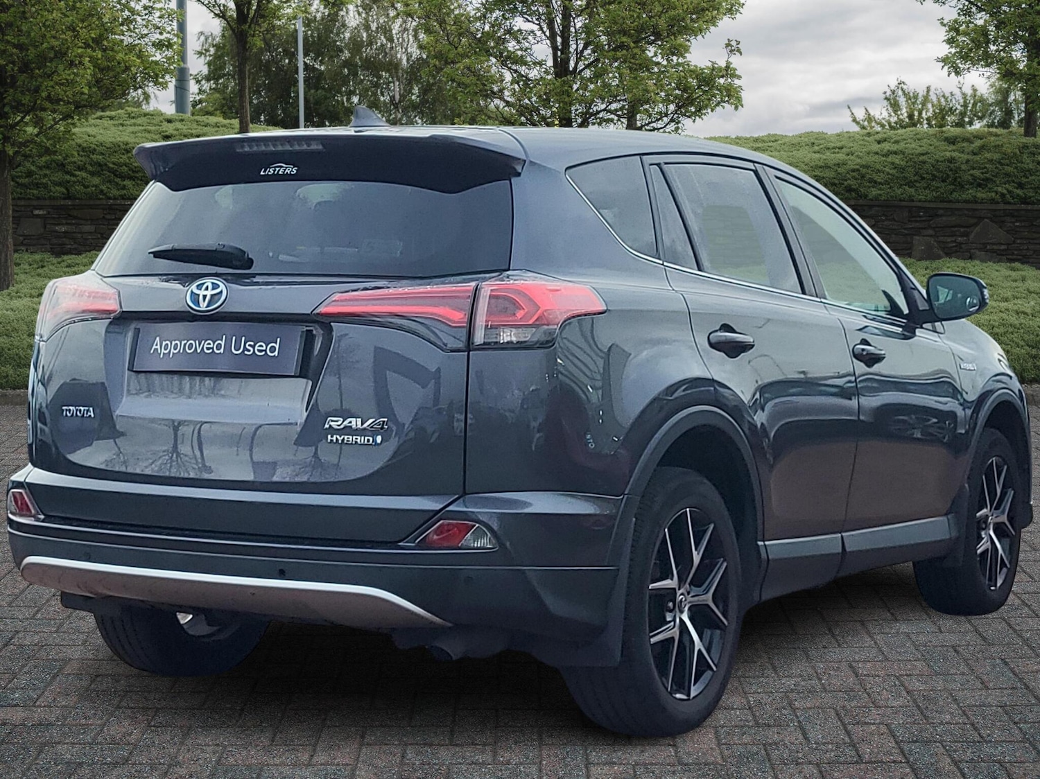 Used Toyota RAV4 2016 for sale - 76523263: Photo 2