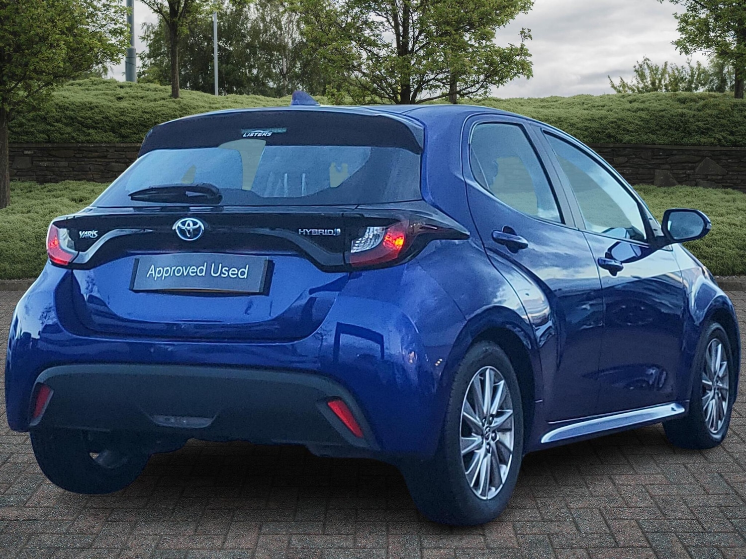 Used Toyota Yaris 2022 for sale - 76539585: Photo 2