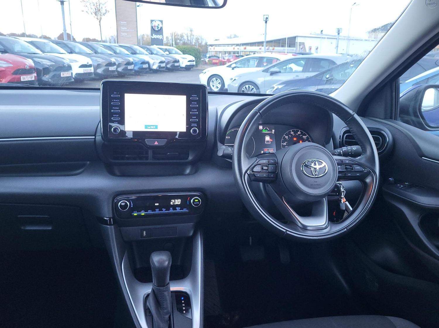 Used Toyota Yaris 2022 for sale - 76539585: Photo 8