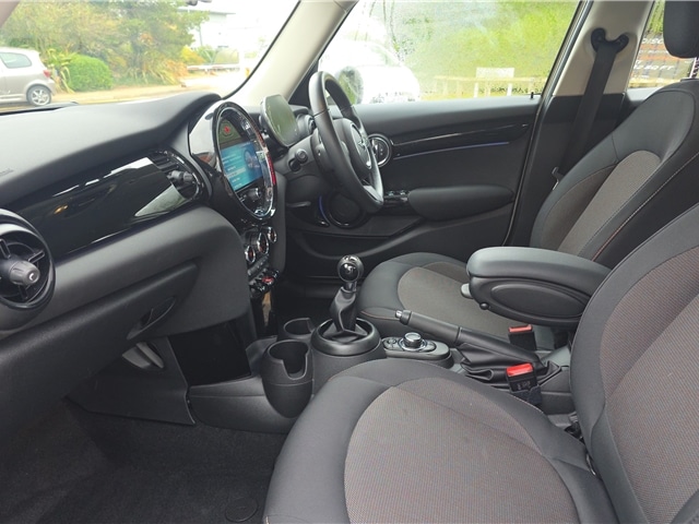 Used MINI Hatch 2021 for sale - 76190639: Photo 10