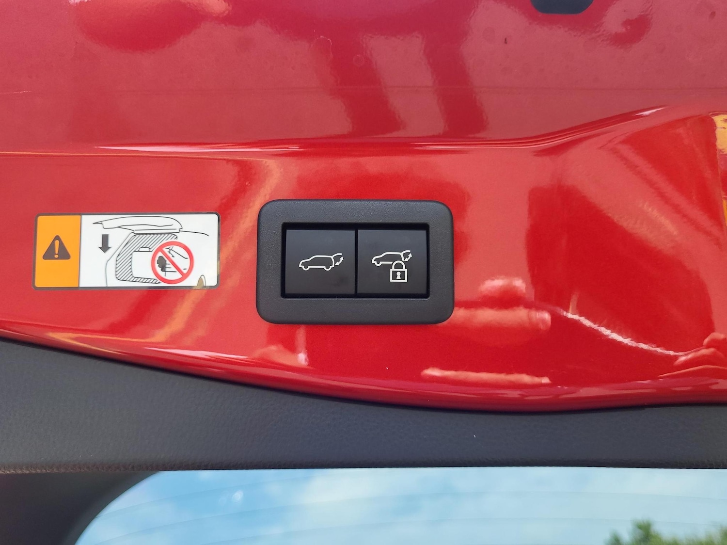 Used Toyota C-HR 2025 for sale - 76692761: Photo 20