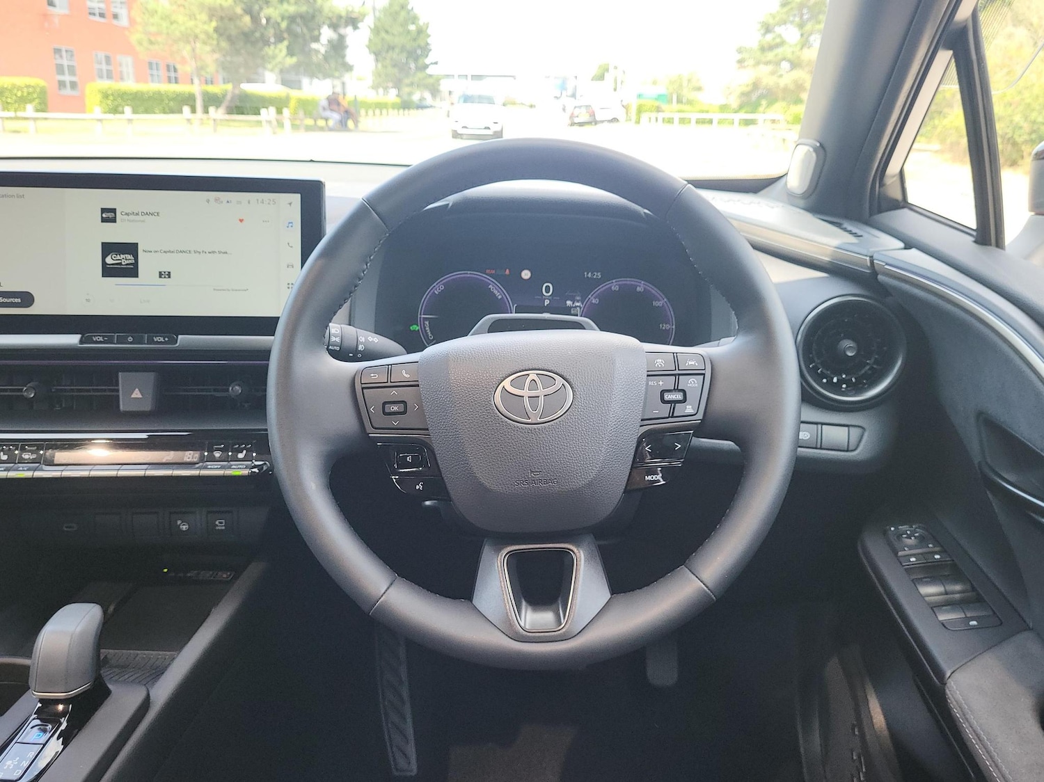 Used Toyota C-HR 2025 for sale - 76692761: Photo 6