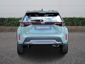 Used Toyota Yaris 2024 for sale - 78959752: Photo