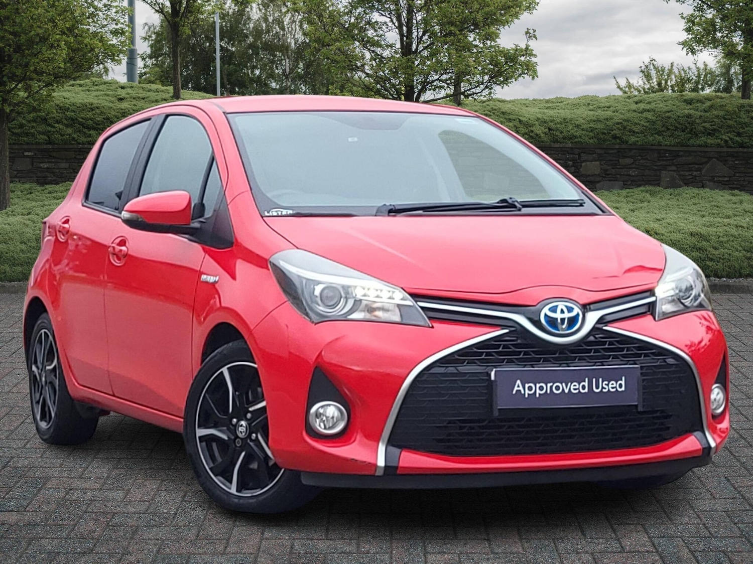 Used Toyota Yaris 2016 for sale - 76318678: Photo 1