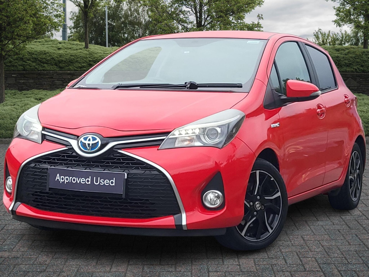 Used Toyota Yaris 2016 for sale - 76318678: Photo 3