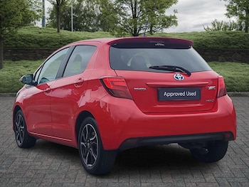 Used Toyota Yaris 2016 for sale - 76318678: Photo