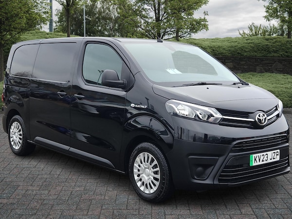 Used Toyota ProAce 2023 for sale - 75073218: Photo 1