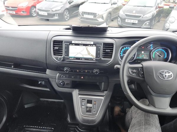 Used Toyota ProAce 2023 for sale - 75073218: Photo 5