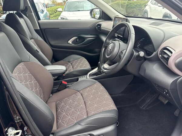 Used Toyota Yaris 2023 for sale - 76086094: Photo 11
