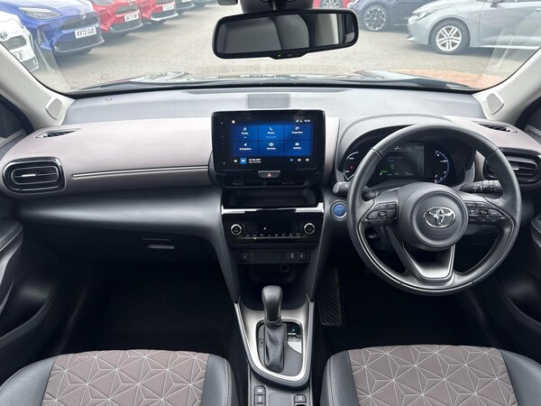 Used Toyota Yaris 2023 for sale - 76086094: Photo 5
