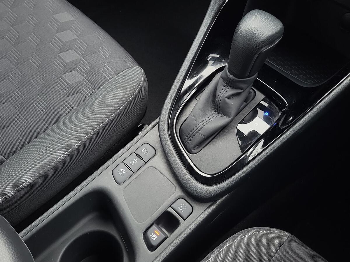 Used Toyota Yaris 2024 for sale - 76937322: Photo 14