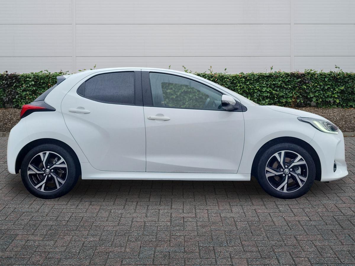 Used Toyota Yaris 2024 for sale - 76937322: Photo 5