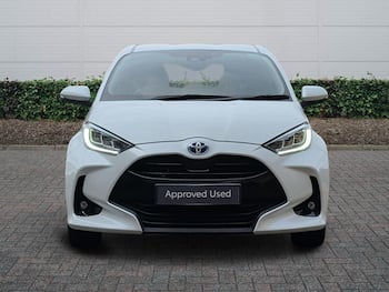 Used Toyota Yaris 2024 for sale - 79623125: Photo