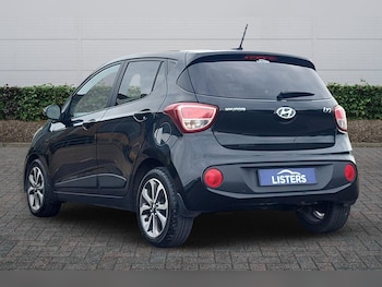 Used Hyundai i10 2017 for sale - 77638071: Photo