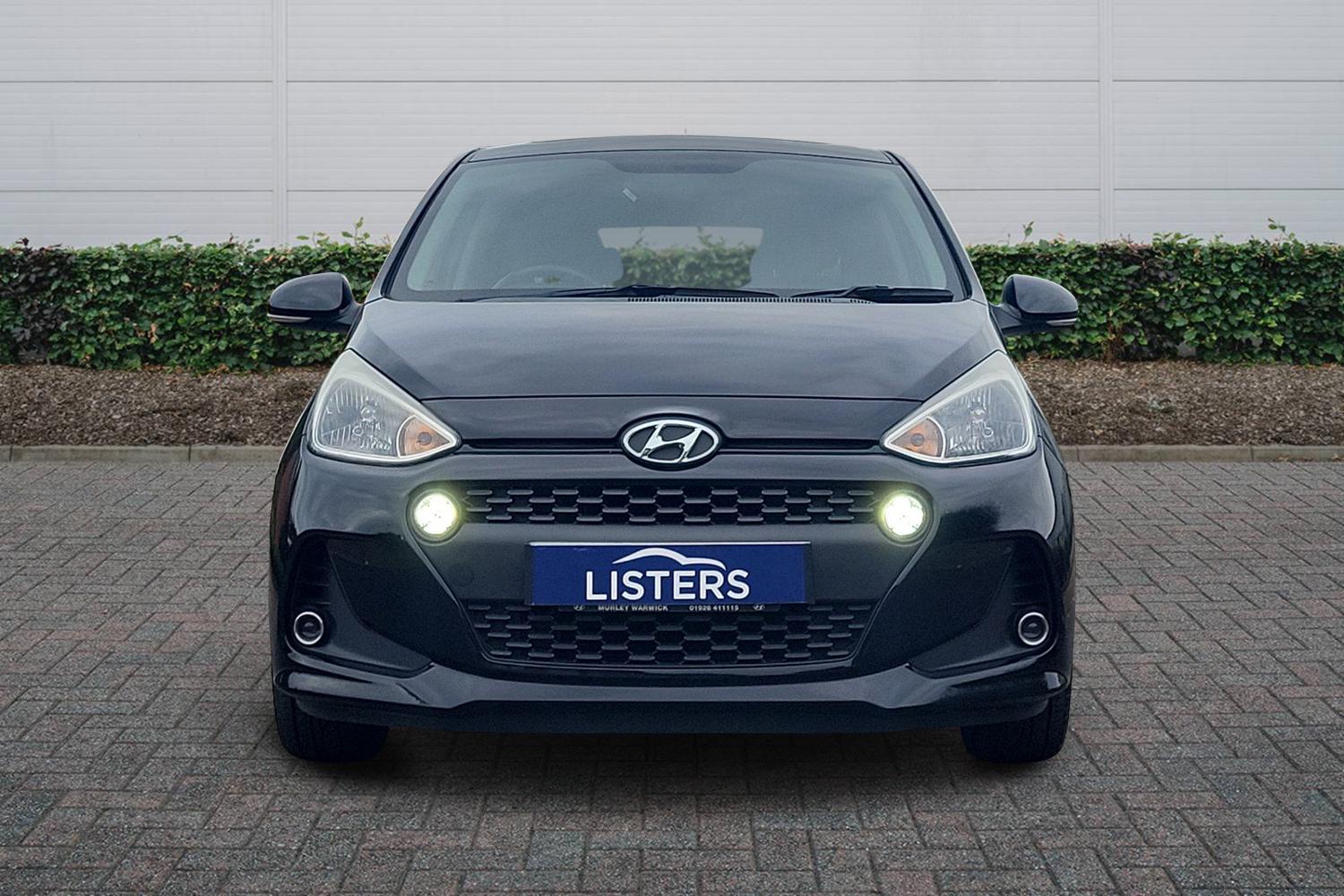 Used Hyundai i10 2017 for sale - 77638071: Photo 3