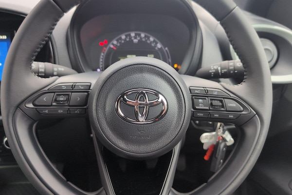 Used Toyota Aygo X 2025 for sale - 76241288: Photo 8