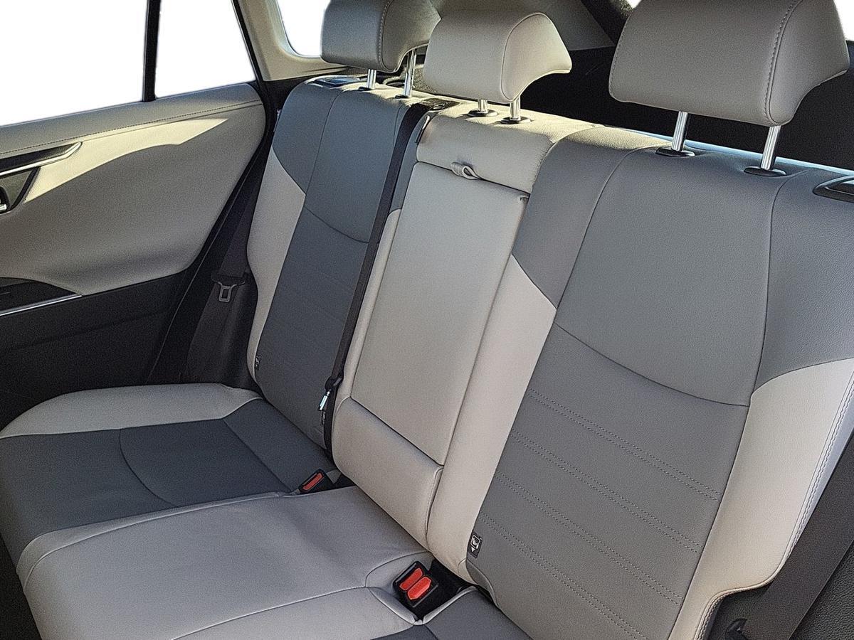 Used Toyota RAV4 2020 for sale - 77239278: Photo 9