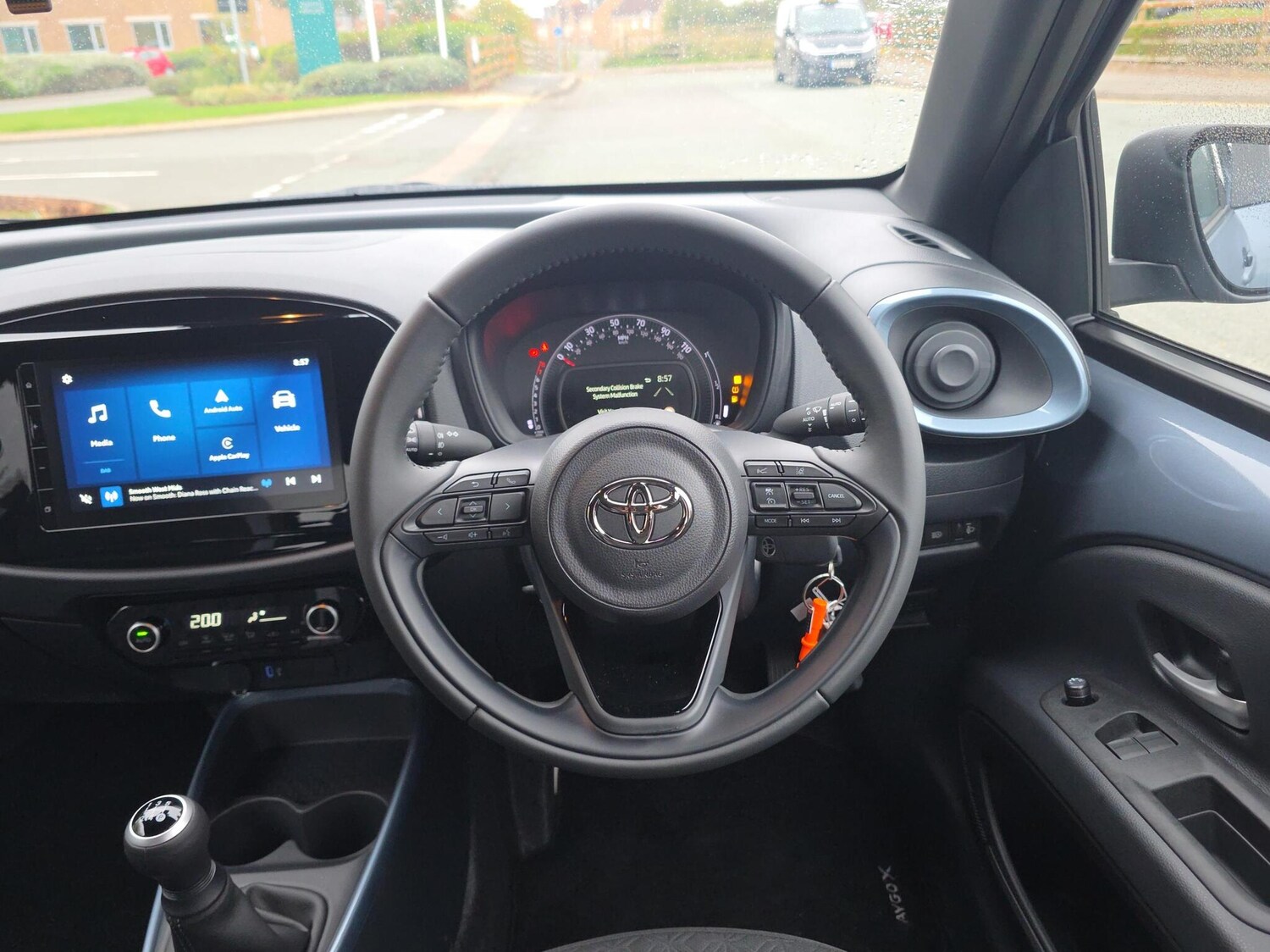 Used Toyota Aygo X 2025 for sale - 76216670: Photo 6