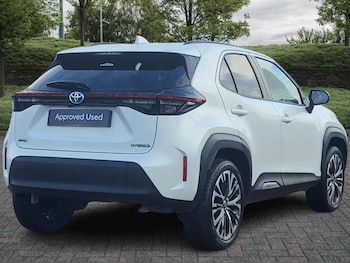 Used Toyota Yaris 2022 for sale - 76241257: Photo