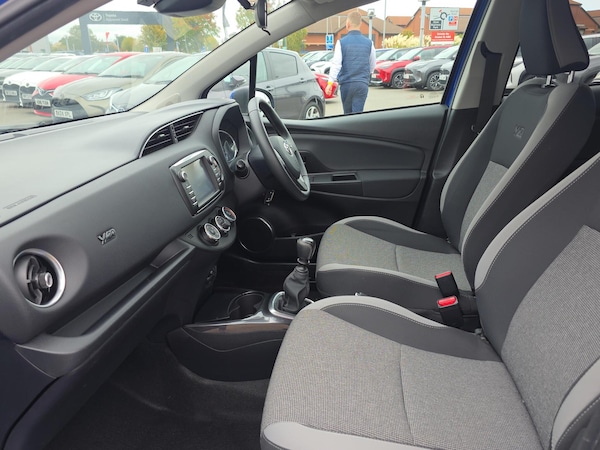 Used Toyota Yaris 2020 for sale - 76123850: Photo 10