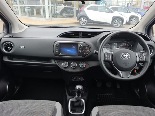 Used Toyota Yaris 2020 for sale - 76123850: Photo 5