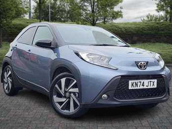 2024 (74) - 1.0 VVT-i Edge 5dr Auto (Parking)
