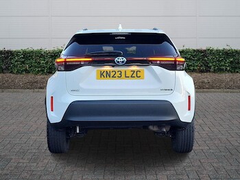 Used Toyota Yaris 2023 for sale - 77755157: Photo