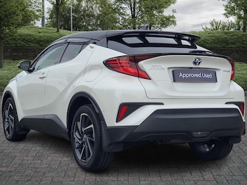 Used Toyota C-HR 2020 for sale - 76061611: Photo