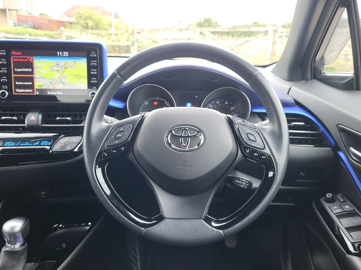 Used Toyota C-HR 2020 for sale - 76061611: Photo 6