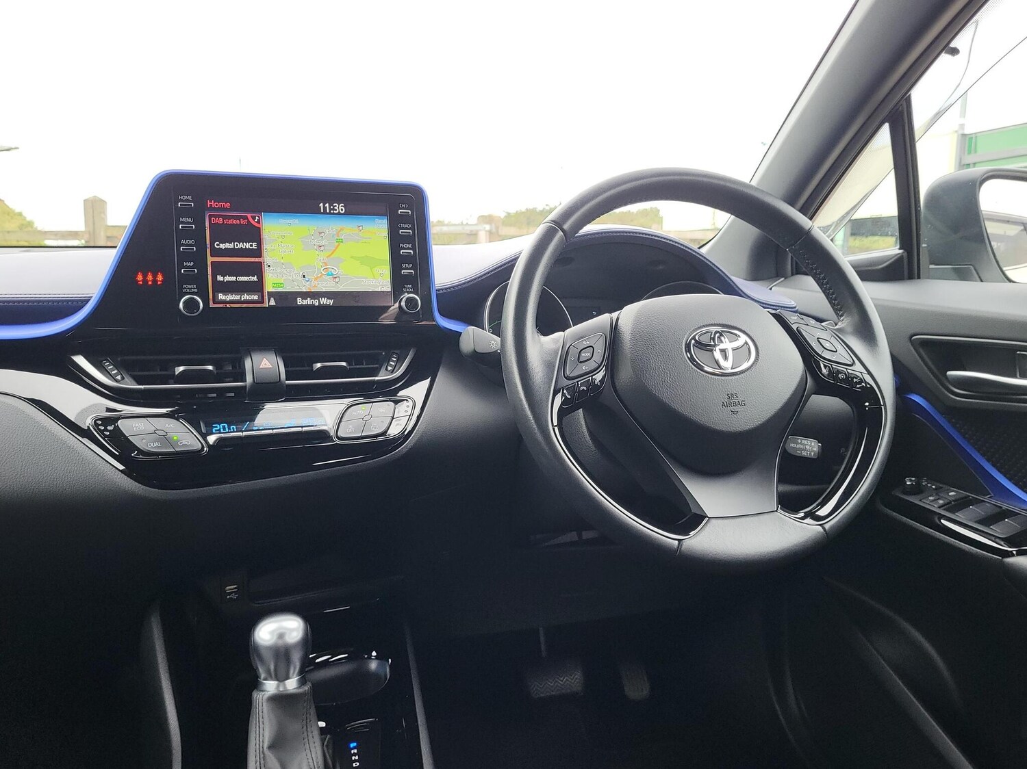 Used Toyota C-HR 2020 for sale - 76061611: Photo 8