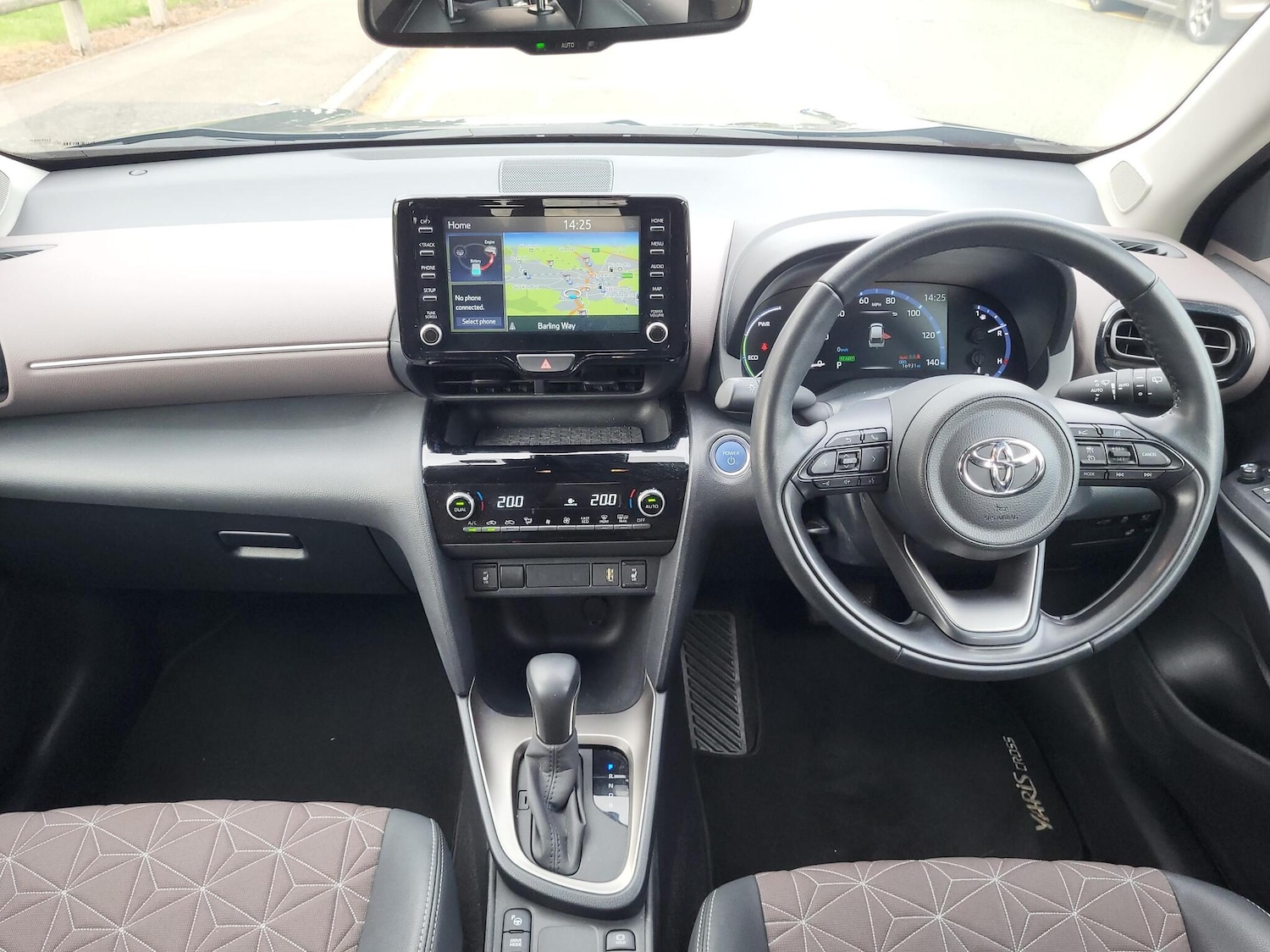 Used Toyota Yaris 2023 for sale - 75859636: Photo 5