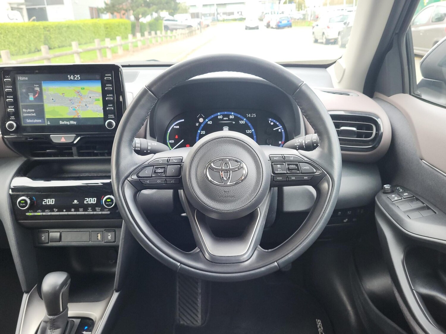 Used Toyota Yaris 2023 for sale - 75859636: Photo 6