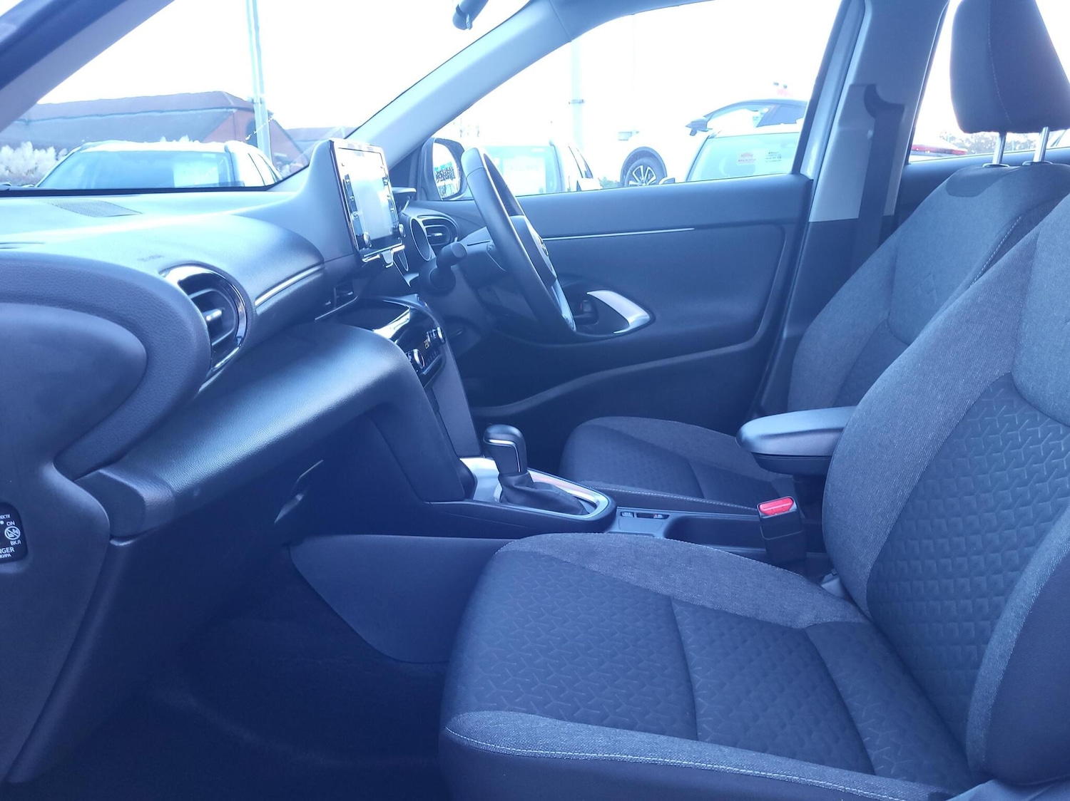 Used Toyota Yaris Cross 2023 for sale - 76888345: Photo 10