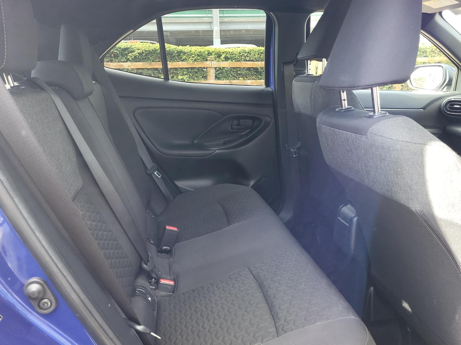 Used Toyota Yaris 2022 for sale - 75758337: Photo 13