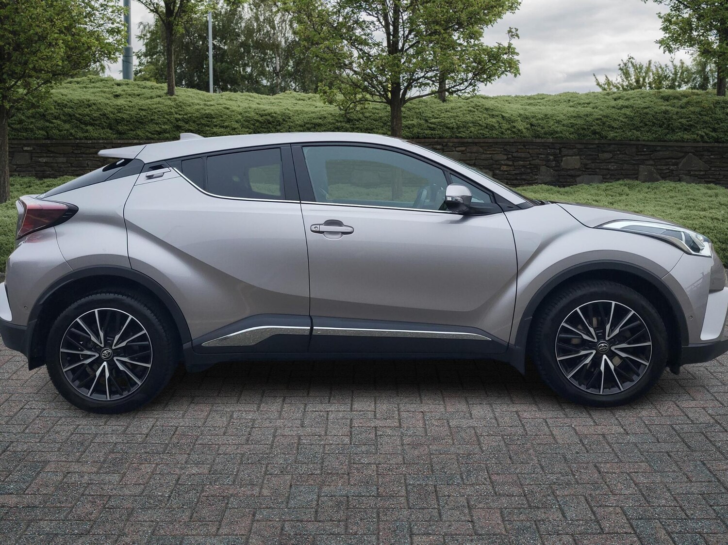Used Toyota C-HR 2019 for sale - 76190730: Photo 16