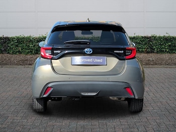 Used Toyota Yaris 2023 for sale - 79281079: Photo