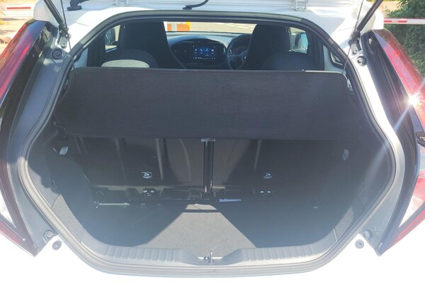 Used Toyota Aygo X 2025 for sale - 76216649: Photo 13