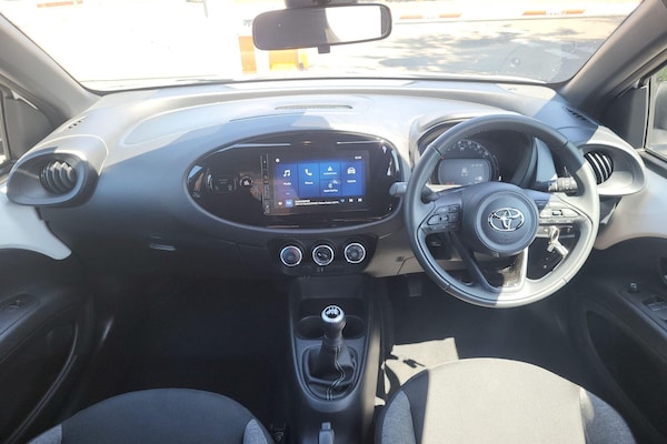 Used Toyota Aygo X 2025 for sale - 76216649: Photo 5